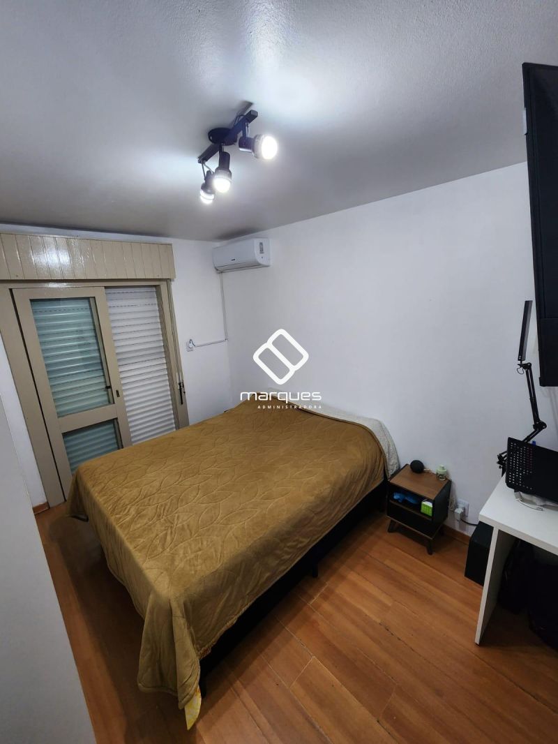 Apartamento com 3 quartos, 2 banheiros e 91m² à venda no bairro Centro, Pelotas