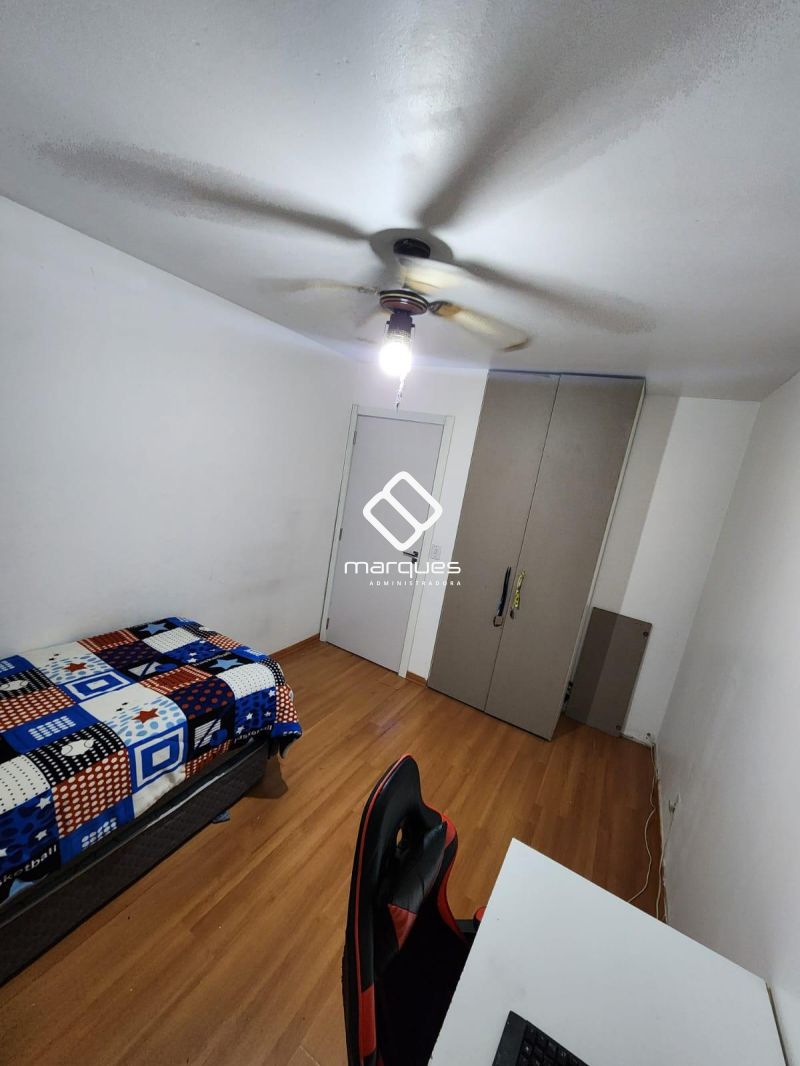 Apartamento com 3 quartos, 2 banheiros e 91m² à venda no bairro Centro, Pelotas