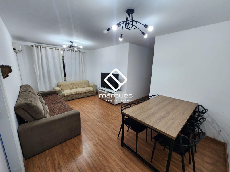 Apartamento com 3 quartos, 2 banheiros e 91m² à venda no bairro Centro, Pelotas