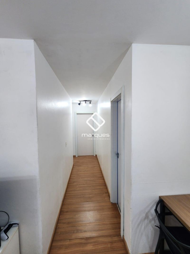 Apartamento com 3 quartos, 2 banheiros e 91m² à venda no bairro Centro, Pelotas