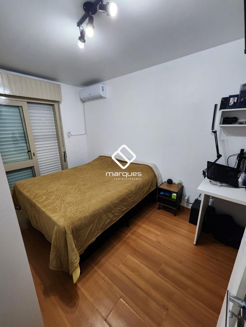 Apartamento com 3 quartos, 2 banheiros e 91m² à venda no bairro Centro, Pelotas