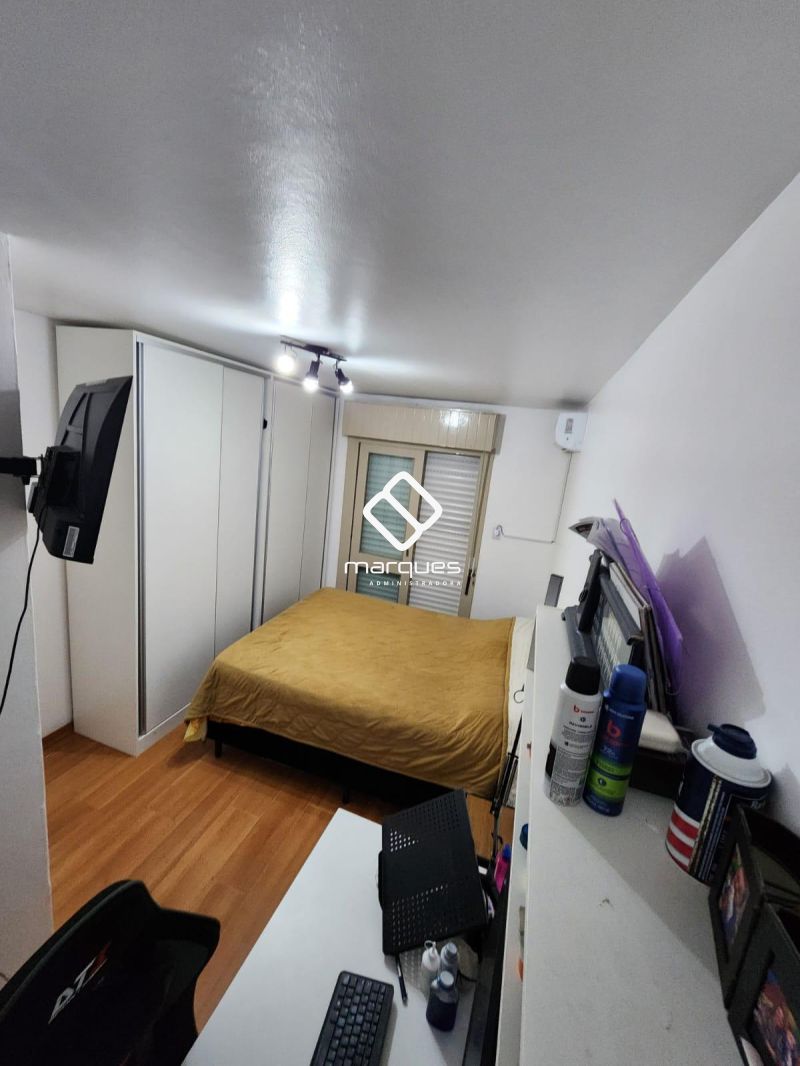Apartamento com 3 quartos, 2 banheiros e 91m² à venda no bairro Centro, Pelotas