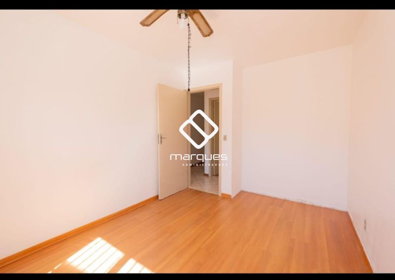 Apartamento com 3 quartos, 2 banheiros e 91m² à venda no bairro Centro, Pelotas