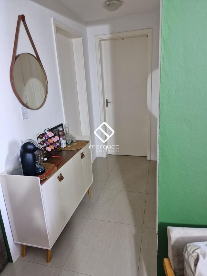 Apartamento com 3 quartos, 2 banheiros e 69m² à venda no bairro São Gonçalo, Pelotas