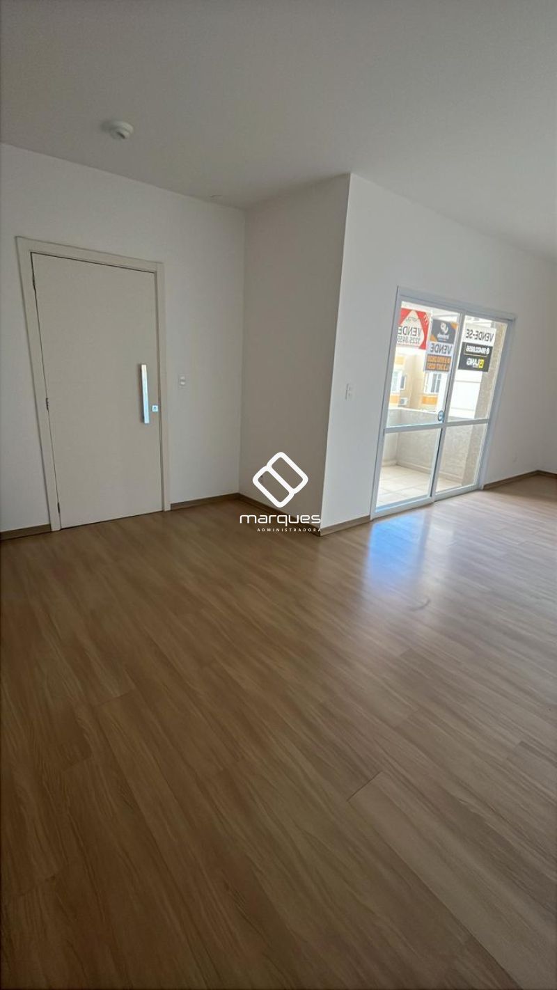 Apartamento com 2 quartos, 1 banheiro e 104m² à venda no bairro Centro, Pelotas