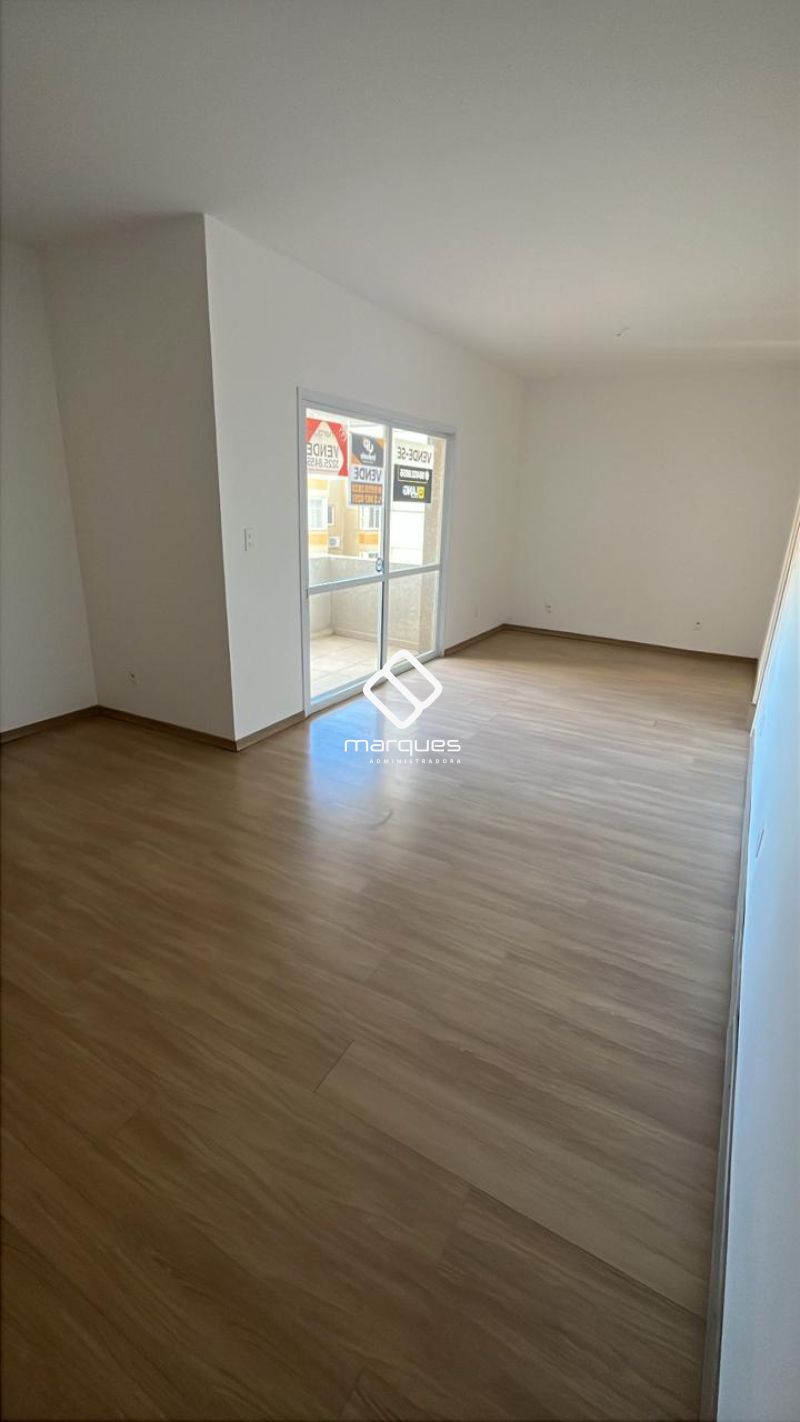 Apartamento com 2 quartos, 1 banheiro e 104m² à venda no bairro Centro, Pelotas