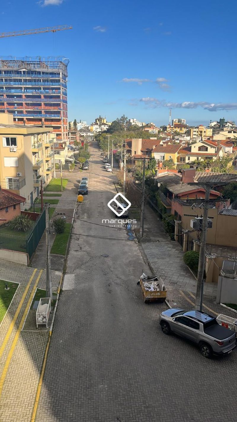 Apartamento com 2 quartos, 1 banheiro e 104m² à venda no bairro Centro, Pelotas