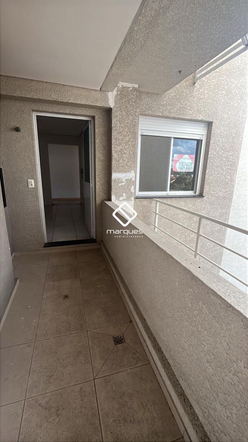 Apartamento com 2 quartos, 1 banheiro e 104m² à venda no bairro Centro, Pelotas