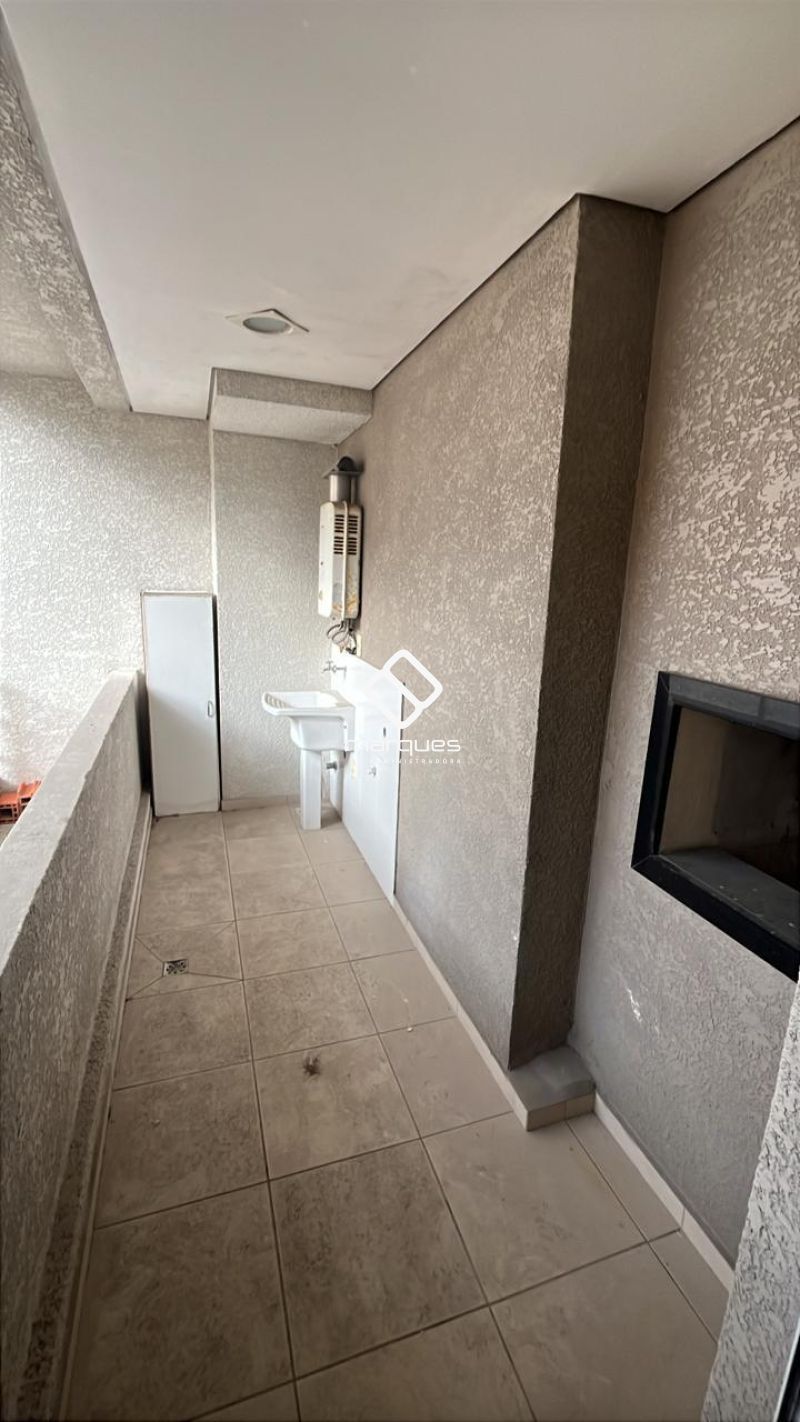 Apartamento com 2 quartos, 1 banheiro e 104m² à venda no bairro Centro, Pelotas