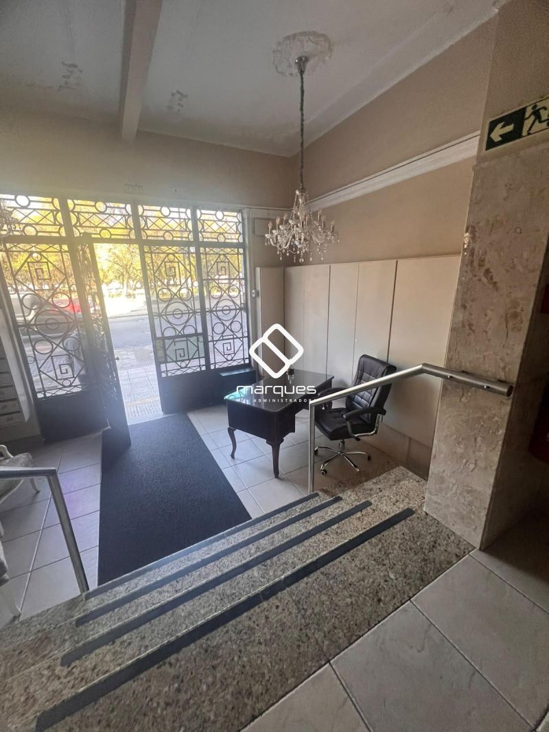 Apartamento com 2 quartos, 2 banheiros e 104m² à venda no bairro Centro, Pelotas
