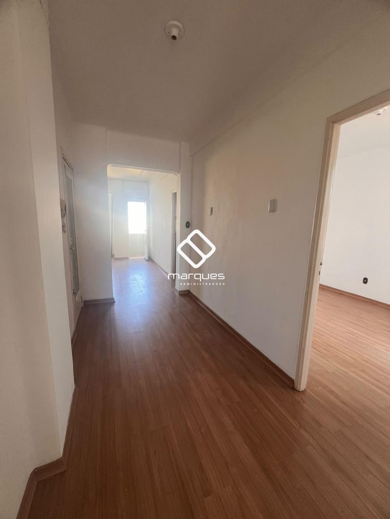 Apartamento com 2 quartos, 2 banheiros e 104m² à venda no bairro Centro, Pelotas