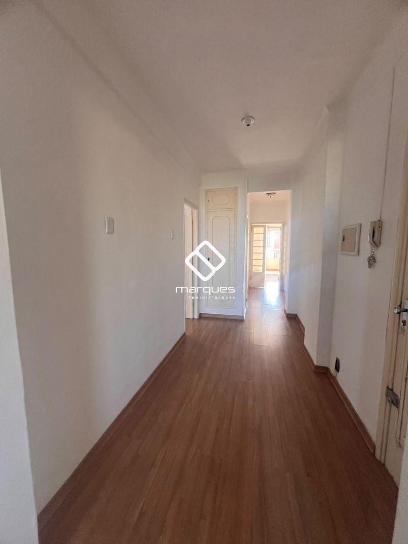 Apartamento com 2 quartos, 2 banheiros e 104m² à venda no bairro Centro, Pelotas