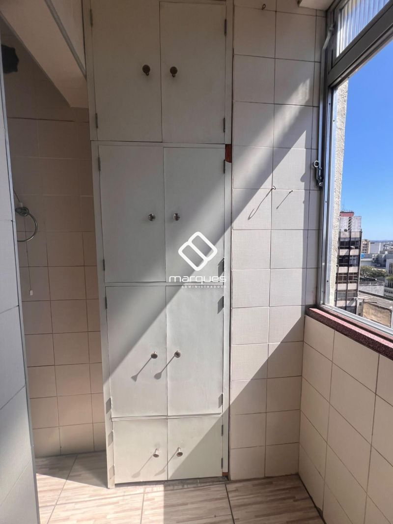Apartamento com 2 quartos, 2 banheiros e 104m² à venda no bairro Centro, Pelotas