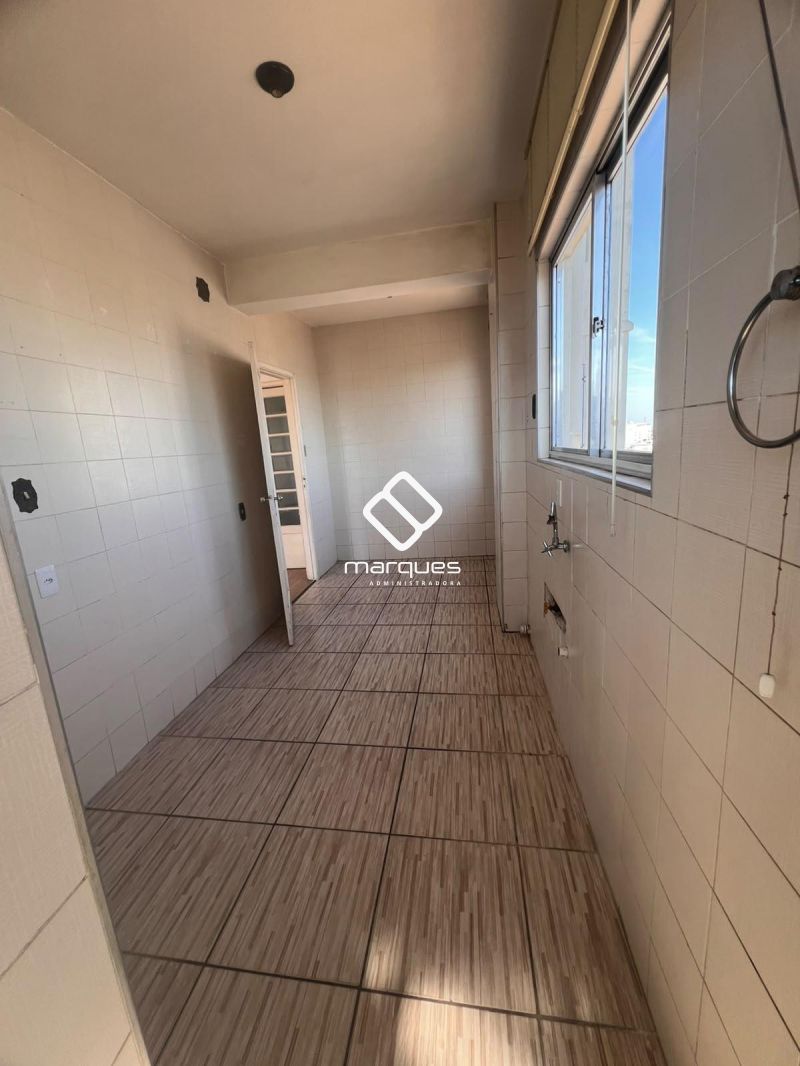 Apartamento com 2 quartos, 2 banheiros e 104m² à venda no bairro Centro, Pelotas