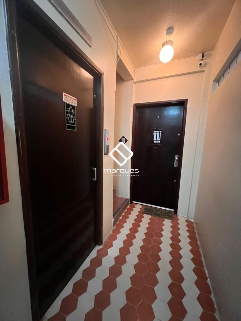 Apartamento com 2 quartos, 2 banheiros e 104m² à venda no bairro Centro, Pelotas