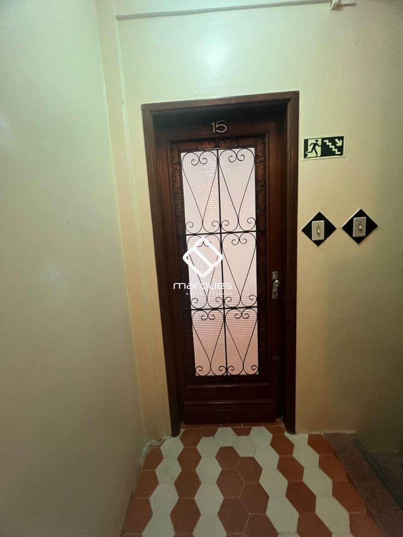 Apartamento com 2 quartos, 2 banheiros e 104m² à venda no bairro Centro, Pelotas