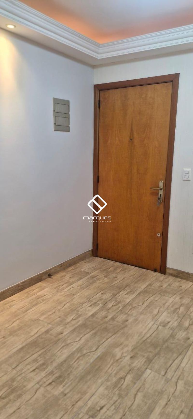 Apartamento com 2 quartos, 1 banheiro e 115m² à venda no bairro Centro, Pelotas