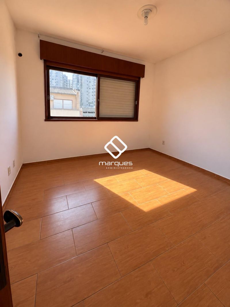 Apartamento com 2 quartos, 2 banheiros e 77m² à venda no bairro Centro, Pelotas