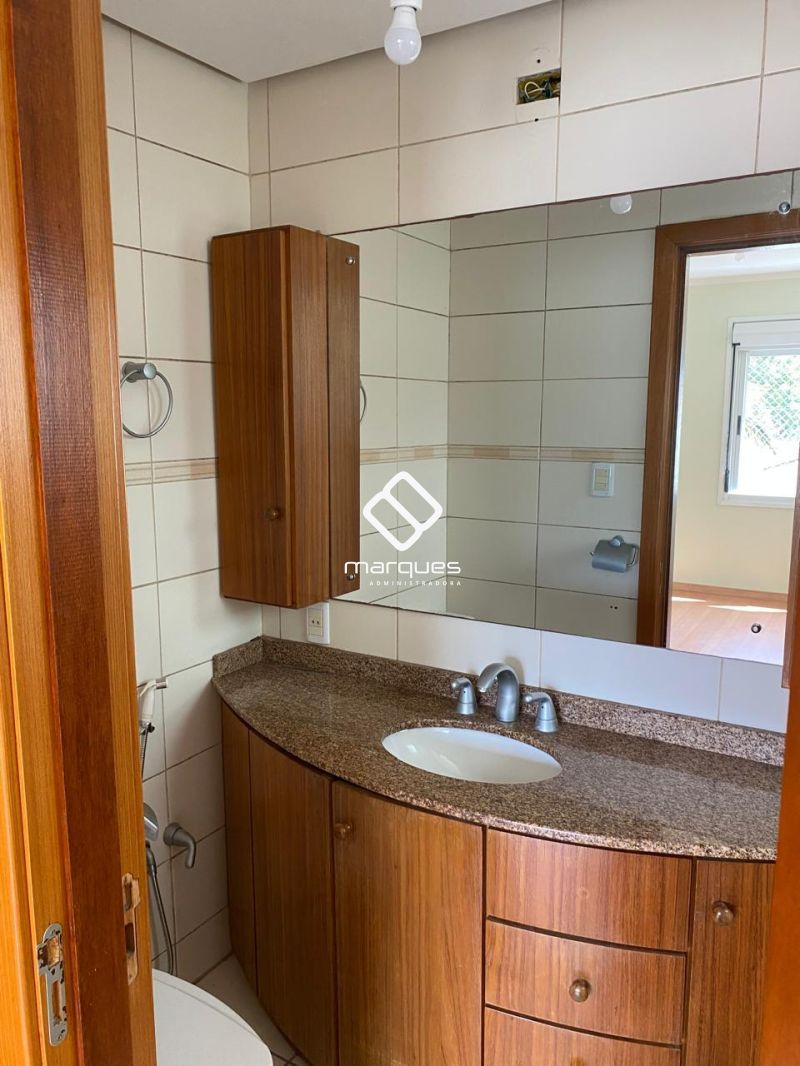 Apartamento com 2 quartos, 2 banheiros e 98m² à venda no bairro Centro, Pelotas