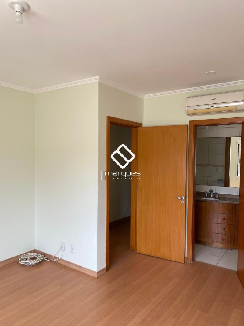 Apartamento com 2 quartos, 2 banheiros e 98m² à venda no bairro Centro, Pelotas
