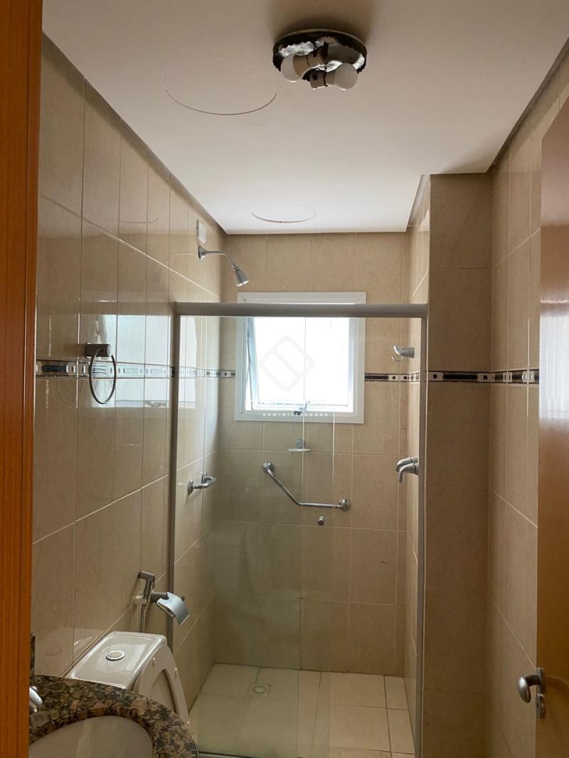 Apartamento com 2 quartos, 2 banheiros e 98m² à venda no bairro Centro, Pelotas