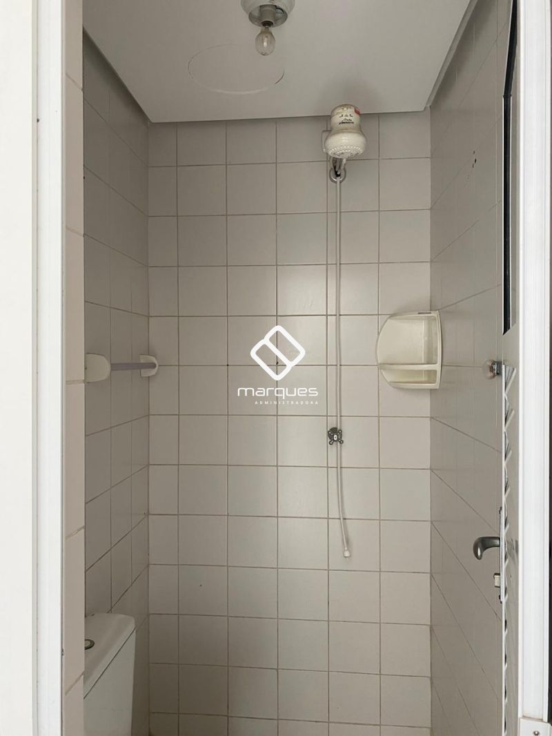 Apartamento com 2 quartos, 2 banheiros e 98m² à venda no bairro Centro, Pelotas