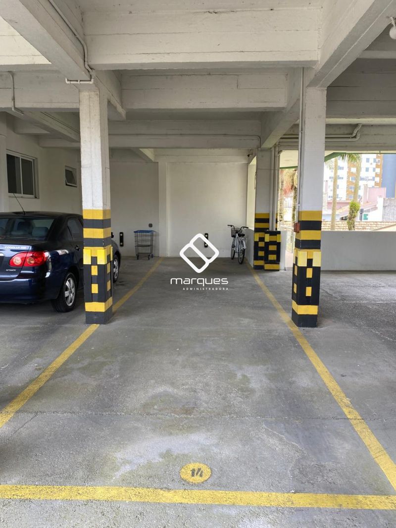Apartamento com 2 quartos, 2 banheiros e 98m² à venda no bairro Centro, Pelotas