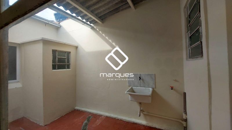 Casa com 3 quartos, 1 banheiro e 120m² à venda no bairro Centro, Pelotas