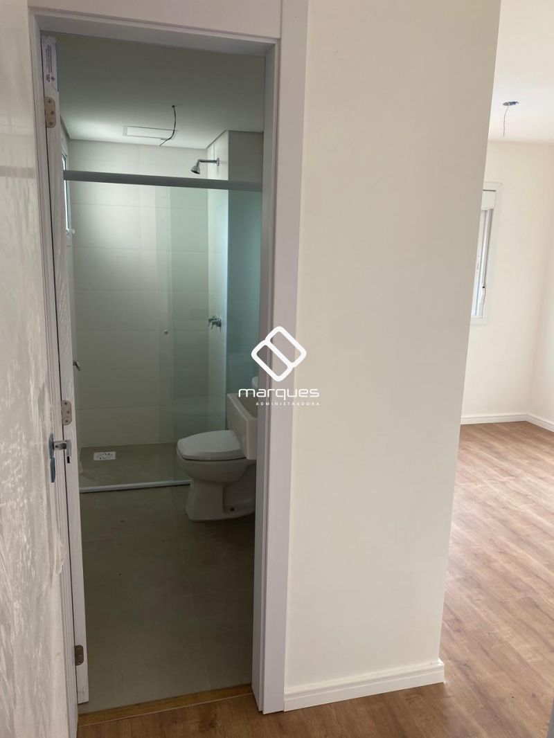 Apartamento com 3 quartos, 1 banheiro e 74m² à venda no bairro Areal, Pelotas