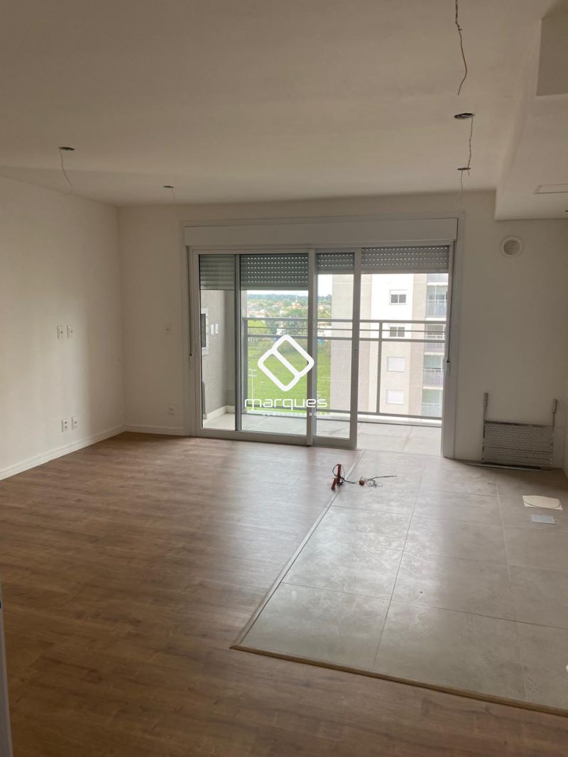 Apartamento com 3 quartos, 1 banheiro e 74m² à venda no bairro Areal, Pelotas
