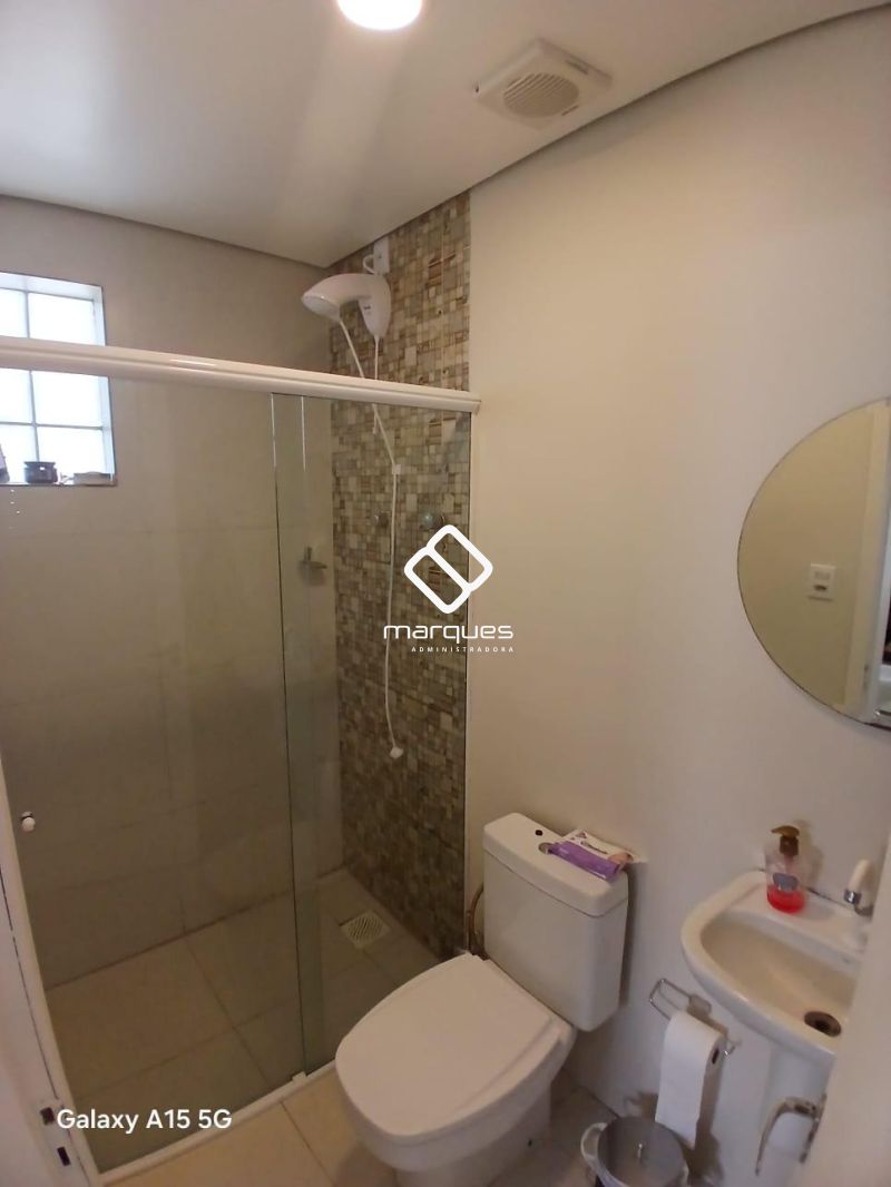 Casa com 1 quarto, 2 banheiros e 97m² à venda no bairro Laranjal, Pelotas