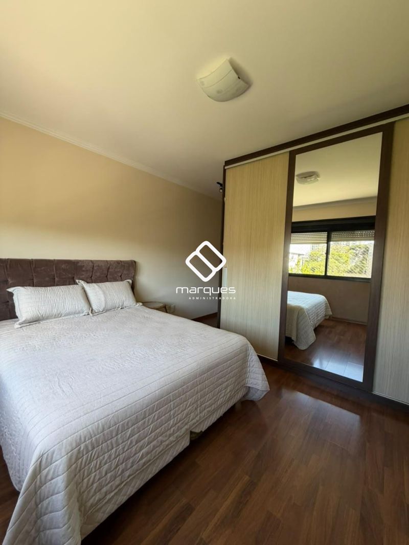 Apartamento com 3 quartos, 2 banheiros e 114m² à venda no bairro Centro, Pelotas