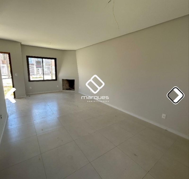 Casa com 2 quartos, 3 banheiros e 87m² à venda no bairro Laranjal, Pelotas