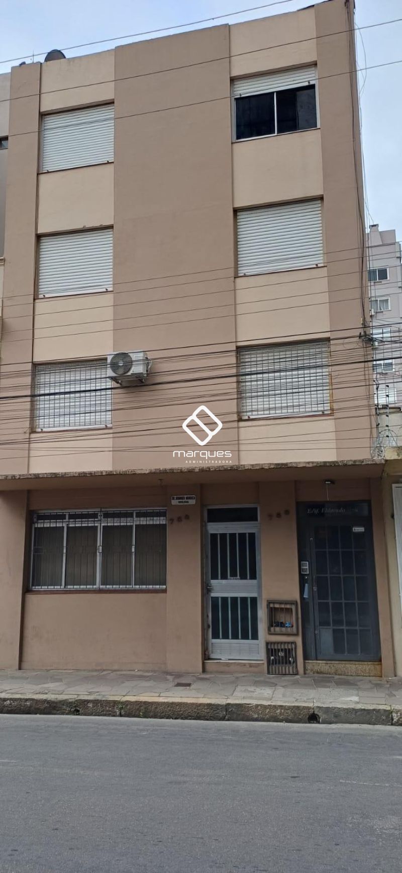 Apartamento com 1 quarto, 1 banheiro e 44m² à venda no bairro Centro, Pelotas