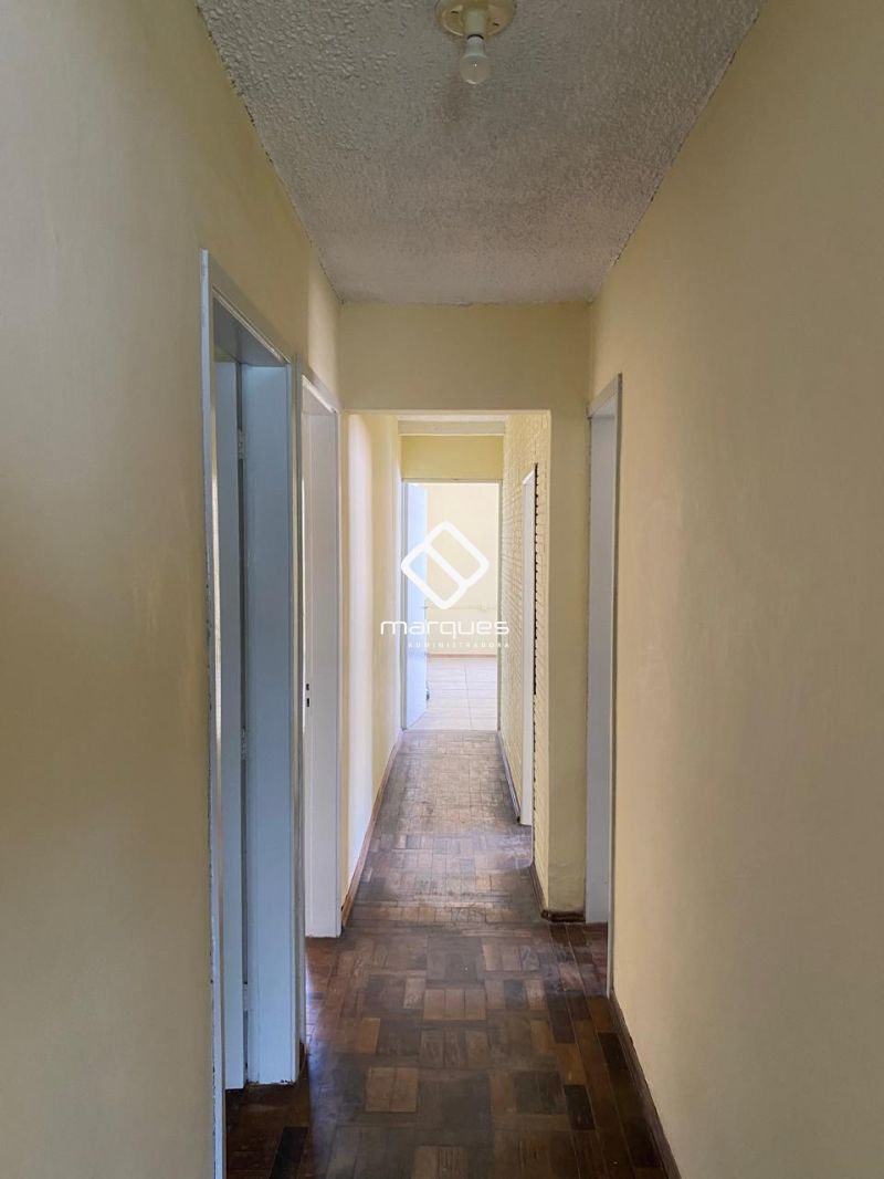 Casa com 3 quartos, 2 banheiros e 151m² à venda no bairro Areal, Pelotas