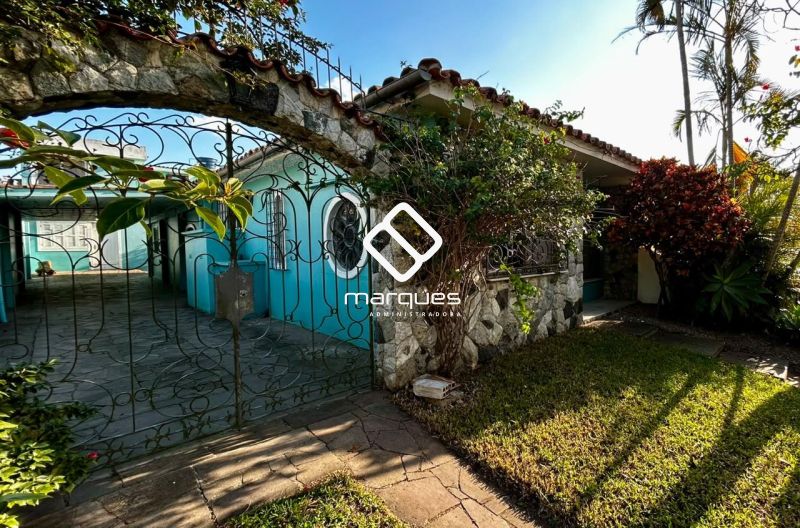 Casa com 4 quartos, 1 banheiro e 160m² à venda no bairro Areal, Pelotas
