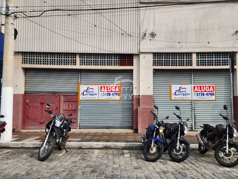 Ponto Comercial com 66m² para alugar no bairro Centro, Guaratingueta