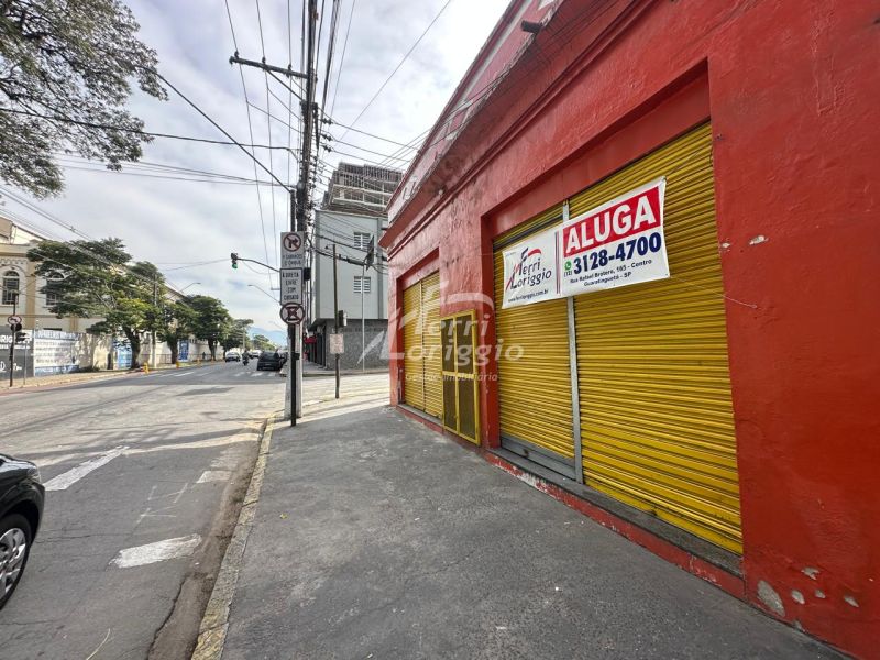 Ponto Comercial com 2 banheiros e 85m² para alugar no bairro Pedregulho, Guaratingueta