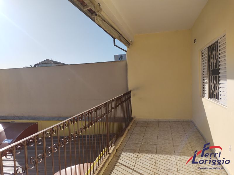 Casa com 2 quartos e 1 banheiro para alugar no bairro Pedregulho, Guaratingueta