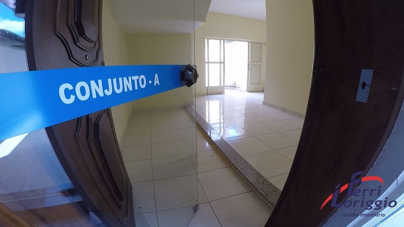 Sala com 1 banheiro para alugar no bairro Centro, Guaratingueta