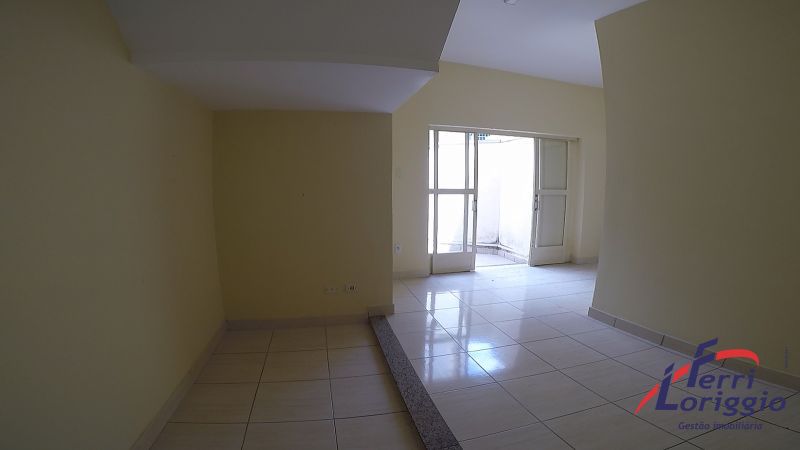 Sala com 1 banheiro para alugar no bairro Centro, Guaratingueta