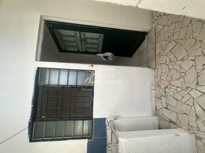 Casa com 1 quarto, 1 banheiro e 30m² para alugar no bairro Pedreira, Guaratingueta