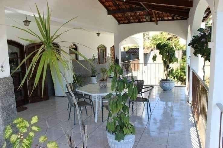 Casa com 4 quartos e 746m² à venda no bairro Portal das Colinas, Guaratingueta