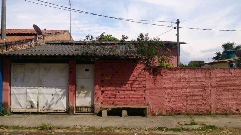 Casa com 2 quartos à venda no bairro Vila Bela, Guaratingueta
