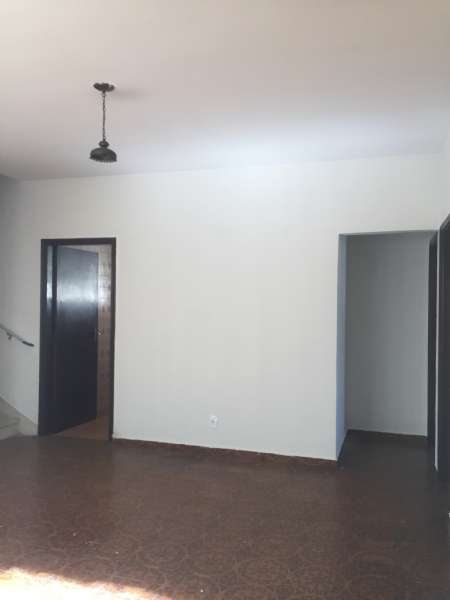 Casa com 3 quartos à venda no bairro Sao Benedito, Guaratingueta