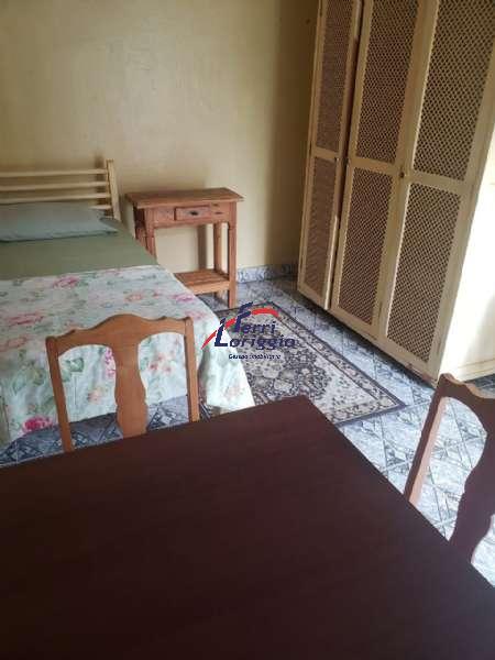 Casa com 3 quartos e 3 banheiros à venda no bairro Centro, Guaratingueta