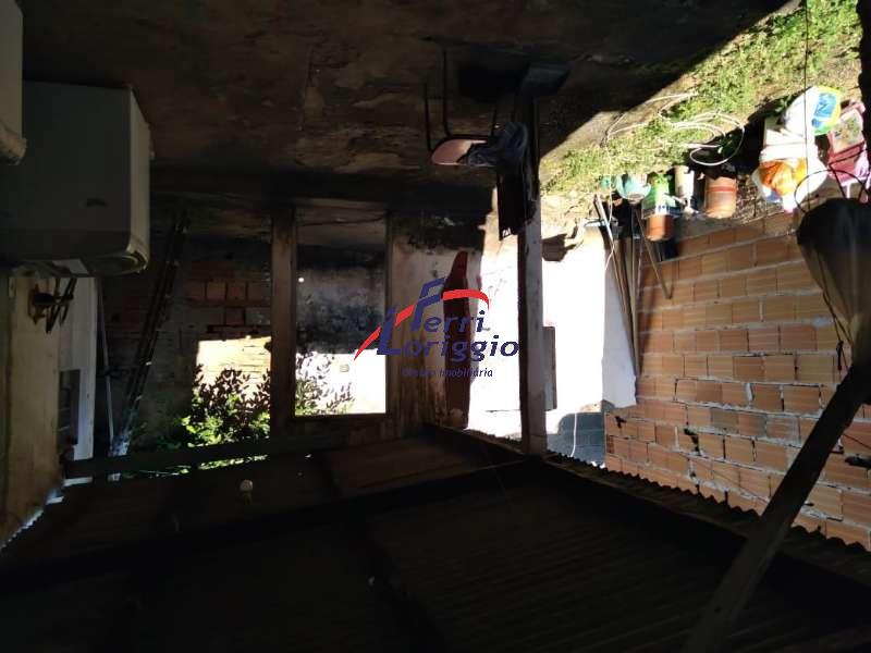 Casa com 4 quartos e 3 banheiros à venda no bairro Sao Dimas, Guaratingueta