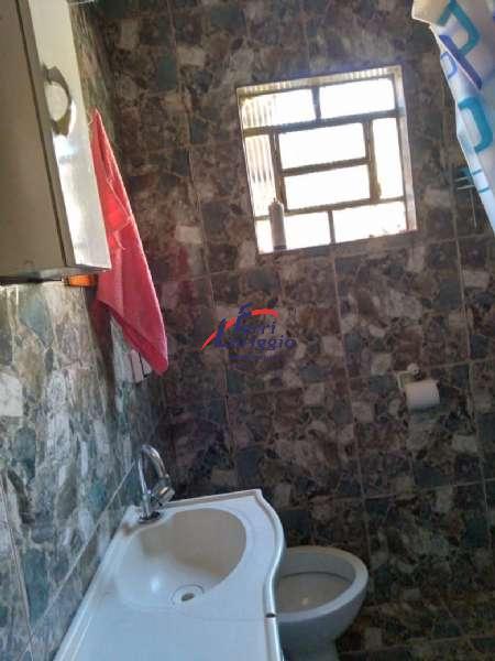 Casa com 4 quartos e 3 banheiros à venda no bairro Sao Dimas, Guaratingueta