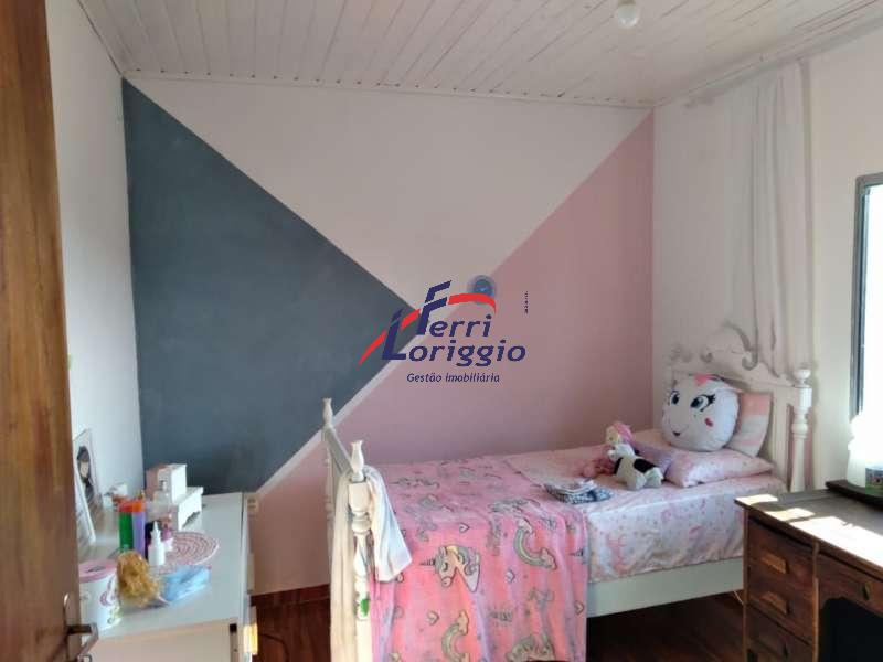 Casa com 4 quartos e 3 banheiros à venda no bairro Sao Dimas, Guaratingueta