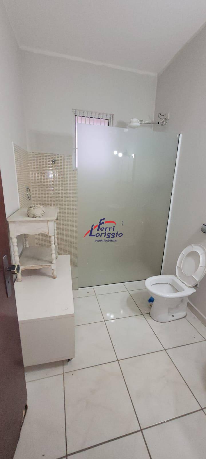 Casa com 3 quartos à venda no bairro Vila Sao Jose, Guaratingueta